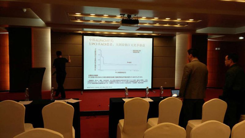 研究生周末补习班：收费标准背后的考量因素**