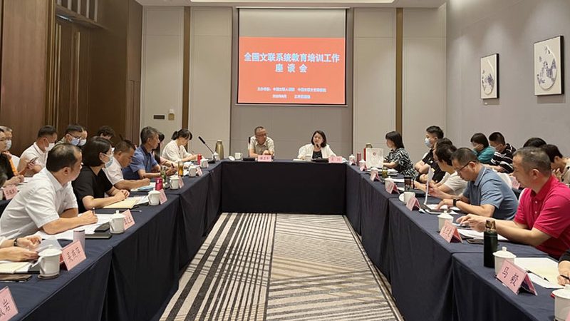 成人学历提升报名流程：关键步骤与注意事项揭秘